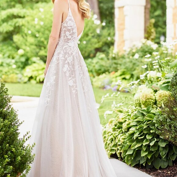 NWT Mon Cheri Floral Tulle A-Line Wedding Dress - Picture 4 of 5